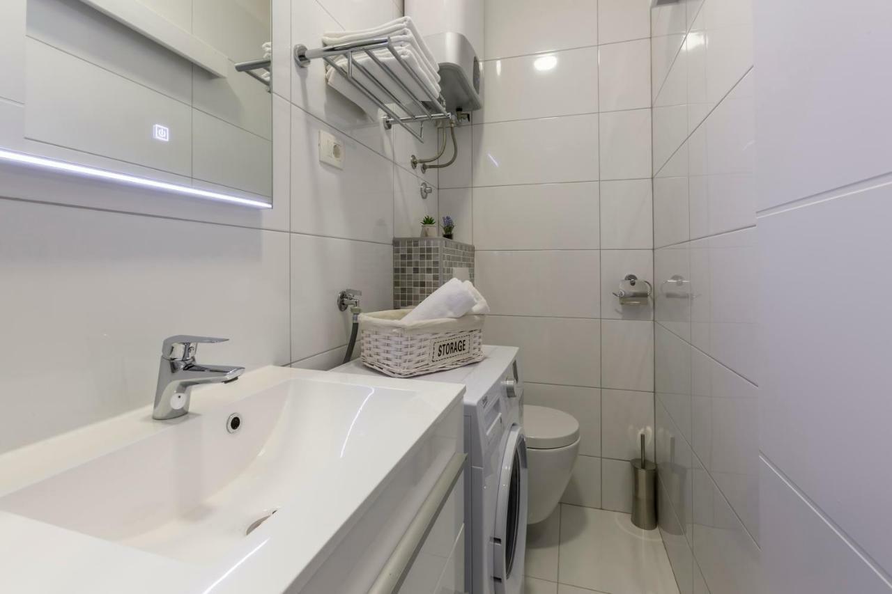 Studio Apartments Twins Split Exterior foto